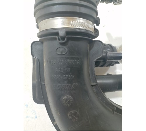 Патрубок воздушного фильтра