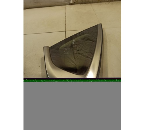 Глухое стекло(заднее левое)