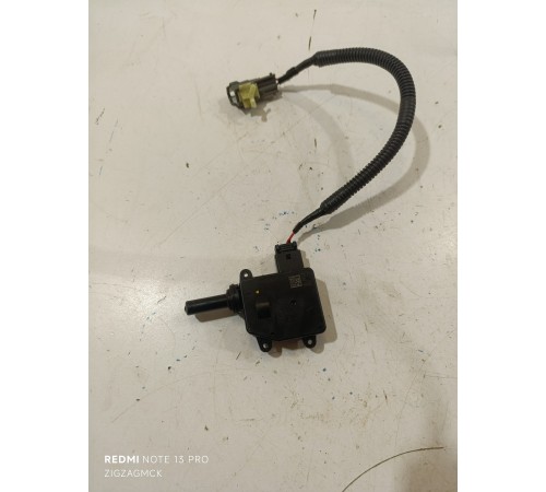 Активатор лючка бензобака