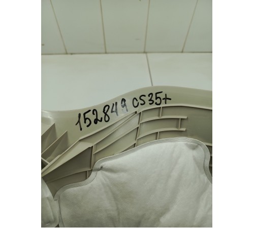 Оюшивка задней стойки левая верхняя