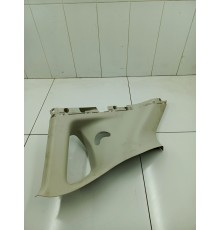 Оюшивка задней стойки левая верхняя