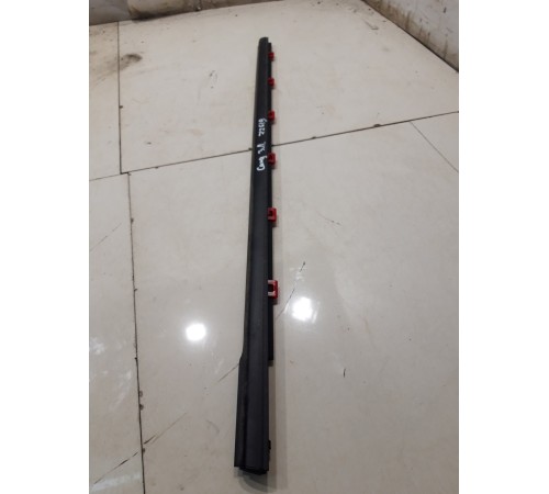 Накладка стекла (задняя, левая)