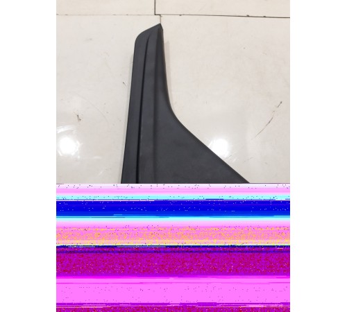 Накладка двери (задняя, левая)