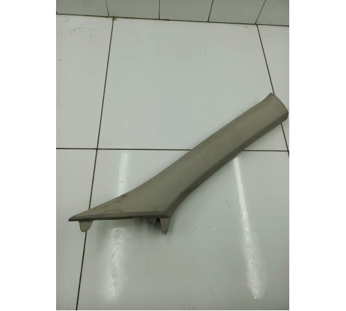 Обшивка стойки правая