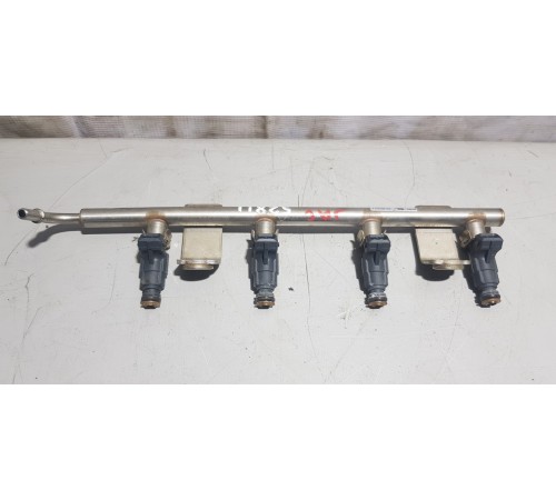 Рейка топливная (рампа) с форсунками