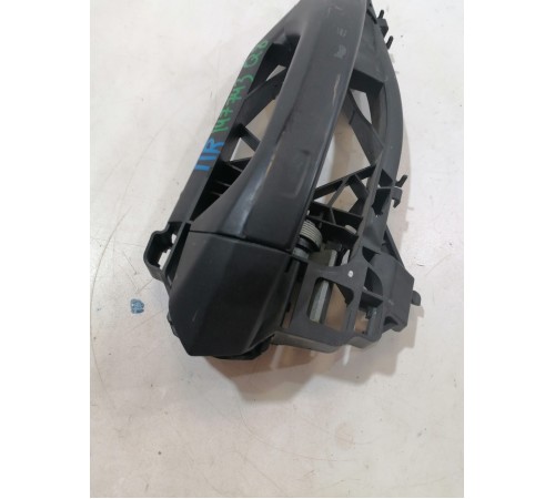 Ручка двери передняя правая внешняя