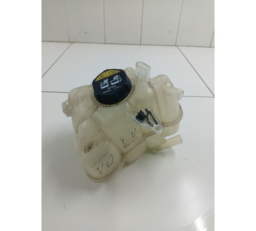 Бачок расширительный