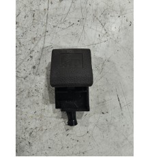 Рычаг открывания капота