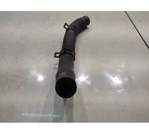 Патрубок системы охлаждения