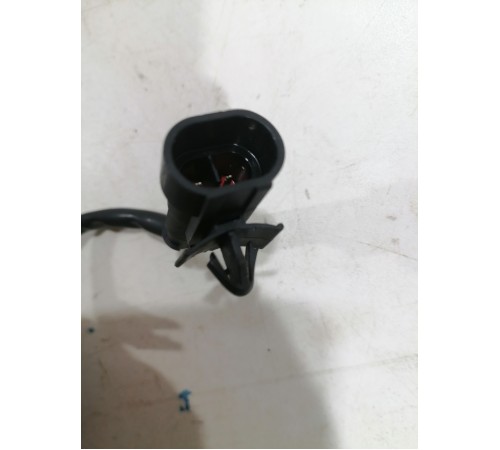 Кнопка открывания багажника