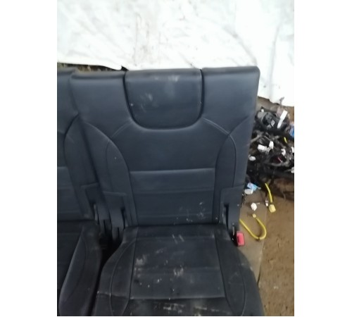 Третий ряд сидений