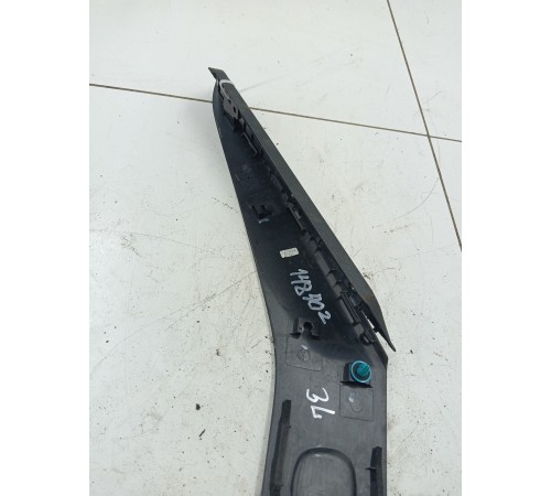 Накладка крыла задняя левая верхняя