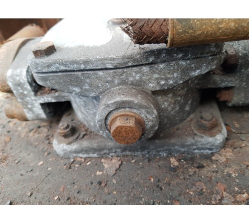 Двойник кран разъема гидравлический