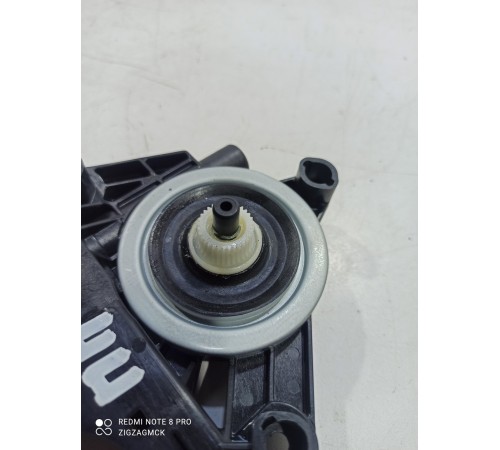 Моторчик стеклоподъемника (передний правый)