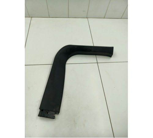 Обшивка крышки багажника левая