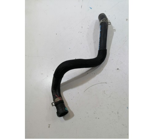 Патрубок охлаждения