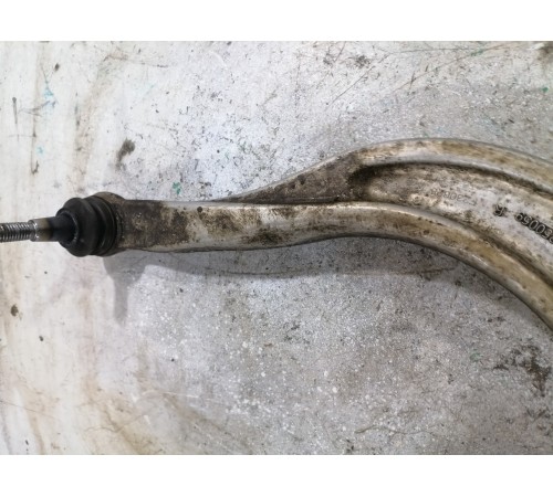 Рычаг подвески правый