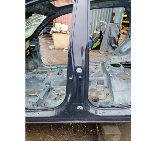 Порог со стойкой левый