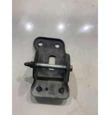 Кронштейн(крепление) кузова задний правый