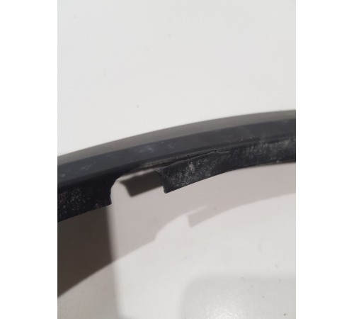 Накладка крыла передняя левая