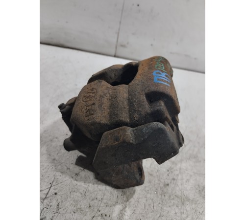 Суппорт передний правый