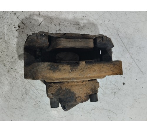 Суппорт передний правый