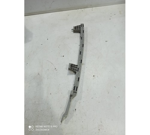 Направляющая стекла (задняя левая)