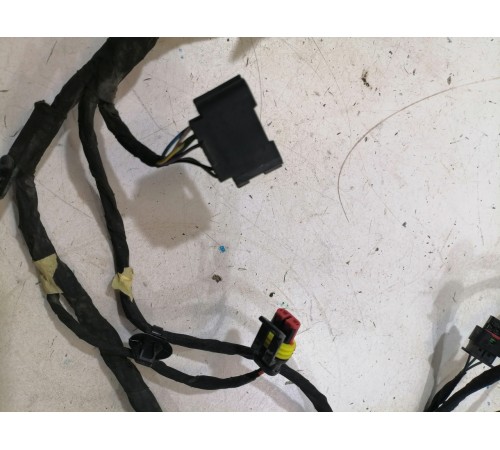 Электропроводка заднего бампера