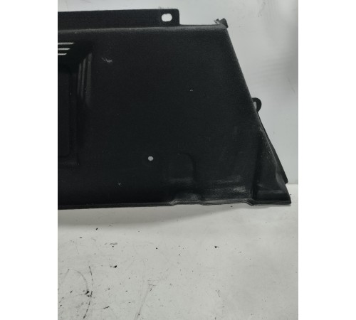 Обшивка багажника левая
