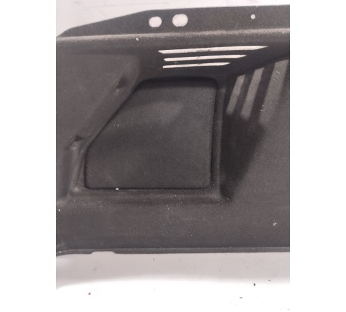 Обшивка багажника левая