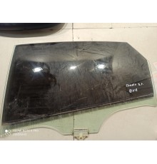 Стекло двери (заднее левое)