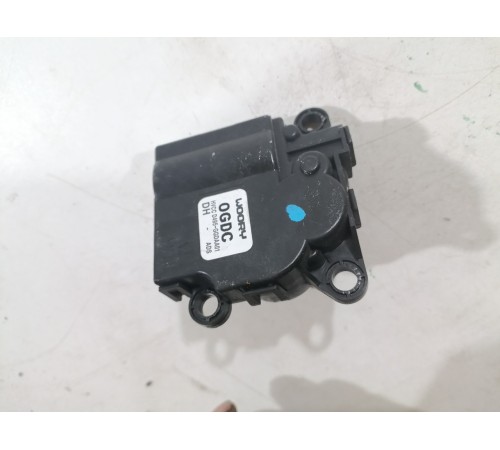 Моторчик заслонки отопителя