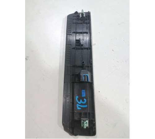 Накладка порога задняя левая