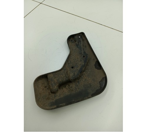 Брызговик Передний Левый 