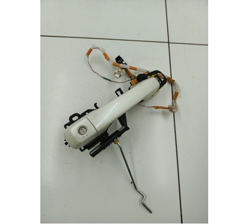 Ручка двери передняя левая наружная