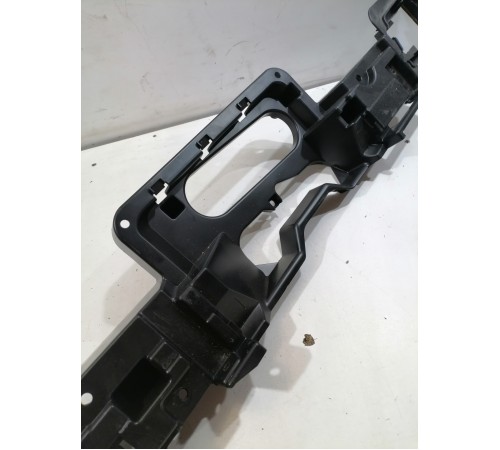 Кронштейн полки багажника правый