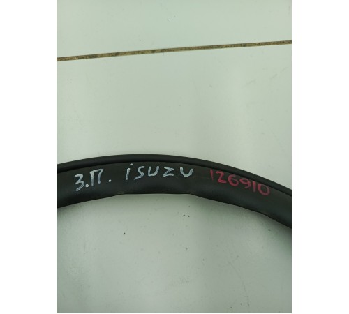 Уплотнитель проема двери задний правый