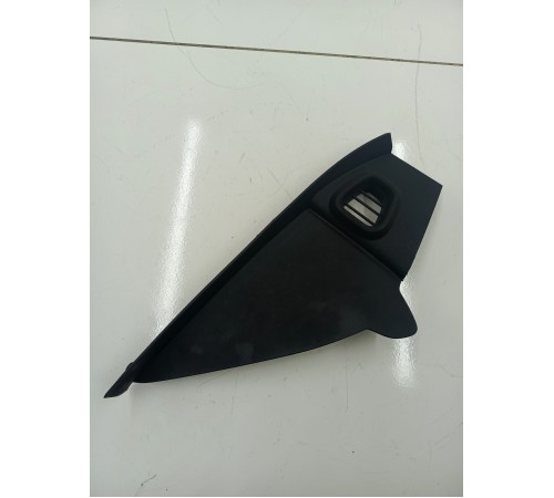 Накладка торпедо боковая левая