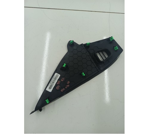 Накладка торпедо боковая левая