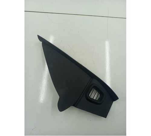 Накладка торпедо боковая левая