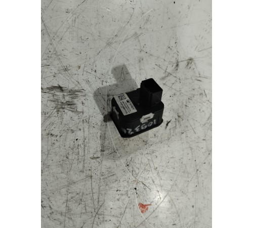 Блок управления зеркалами (передний левый)