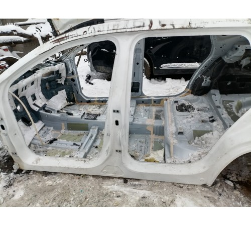 Порог со стойкой левый