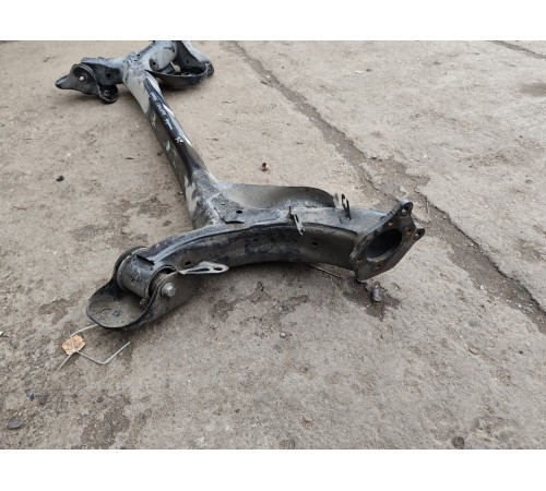 Балка (подрамник) задняя