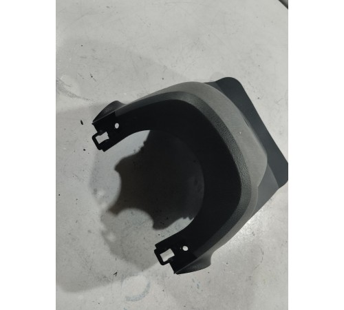 Накладка рулевой колонки нижняя