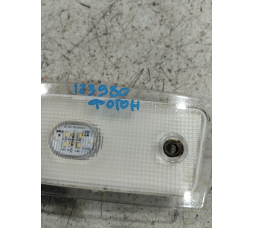 Фонарь габаритный правый