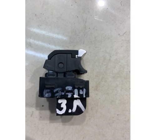 Кнопка стеклоподъемника (задняя, левая)