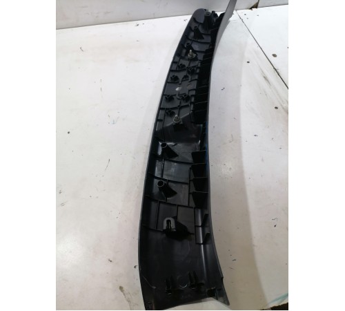 Накладка замка багажника, задней панели