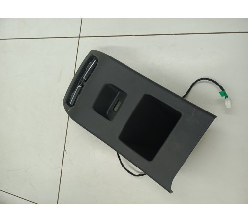 Воздушный дефлектор задний