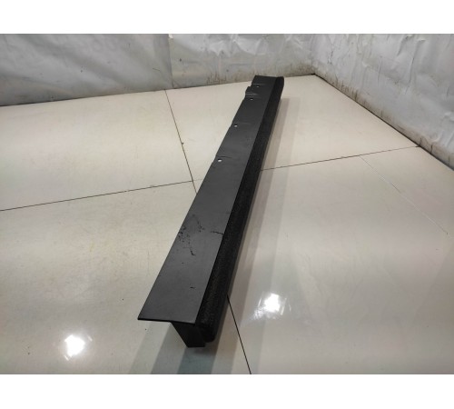 Накладка крышки багажника