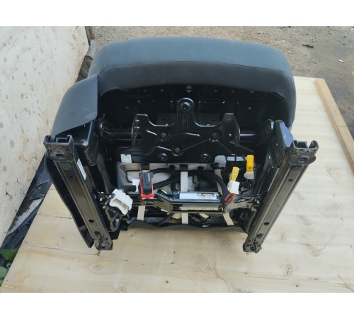 Сиденье переднее правое